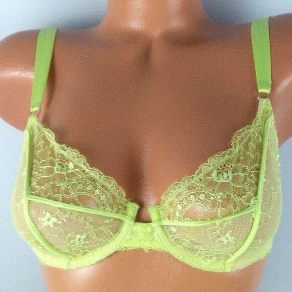 VS Designer Collection Lace Unlined Bra  305 - Picture 1 of 4